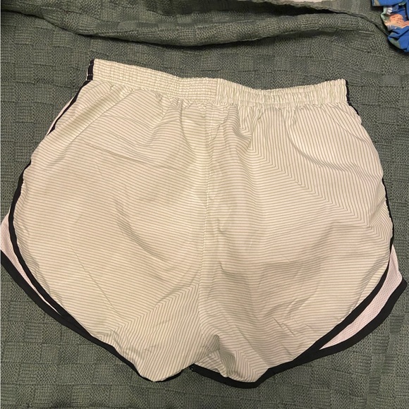 Nike shorts - Picture 2 of 4